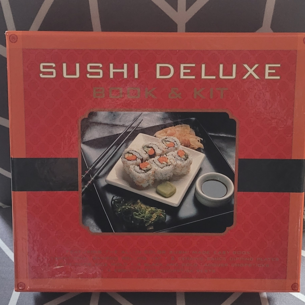Sushi Deluxe Book & Kit (Mat, Plates, Rice Mold, Chopsticks) Brand NEW Sealed